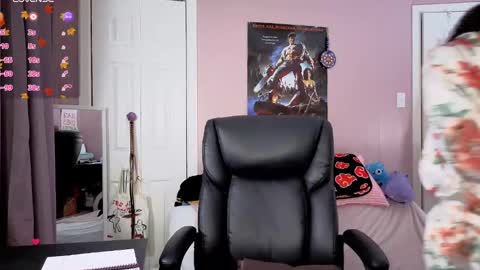 Kira21 13 online show from November 17, 2025, 12:16 am