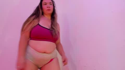 Snapshot of kira_antonella chatting on May 21, 2026, 10:50 pm kira_antonella online show from May 21, 2026, 10:50 pm