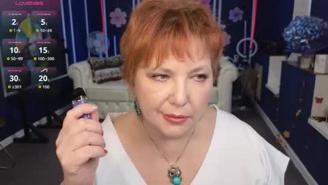 Kira Kennet online show from November 5, 2025, 7:41 am