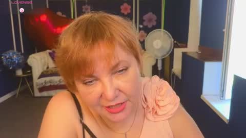 Kira Kennet online show from June 10, 2026, 6:34 am