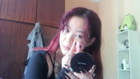 Snapshot of kiradrip chatting on April 14, 2026, 9:15 am Kira online show from April 14, 2026, 9:15 am