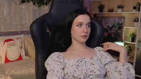 Kira    online show from February 13, 2025, 11:04 pm