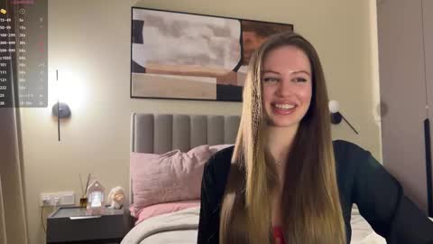 Kira online show from February 23, 2025, 3:29 pm