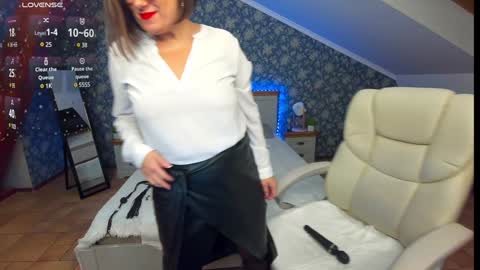 Kira online show from January 23, 2025, 3:11 pm