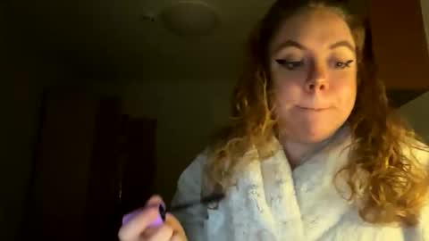 kiraslut981151 online show from March 4, 2026, 1:22 am