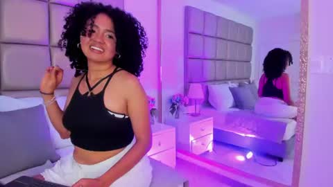 Snapshot of kiraspell chatting on June 23, 2026, 6:28 pm kiraspell online show from June 23, 2026, 6:28 pm