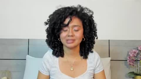 Snapshot of kiraspell chatting on August 1, 2026, 11:20 am kiraspell online show from August 1, 2026, 11:20 am