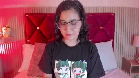 Snapshot of kirivelvet chatting on July 17, 2026, 2:29 am Samantha Velvet online show from July 17, 2026, 2:29 am
