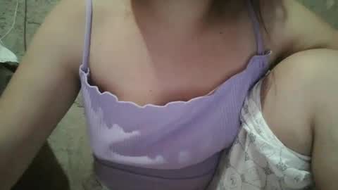 Snapshot of kismet_hot69 chatting on January 20, 2025, 3:18 pm kismet_hot69 online show from January 20, 2025, 3:18 pm