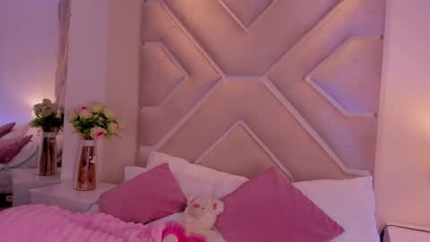 Snapshot of kisskitty__ chatting on April 6, 2026, 9:16 pm kisskitty__ online show from April 6, 2026, 9:16 pm