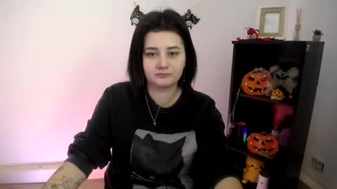 kissleoxx online show from November 2, 2025, 12:40 pm