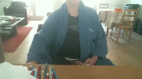 kisslog1 online show from October 11, 2025, 9:08 am