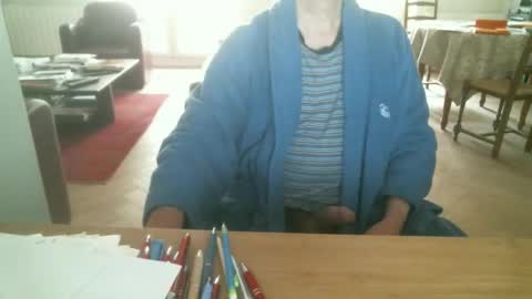 kisslog1 online show from October 19, 2025, 8:37 am