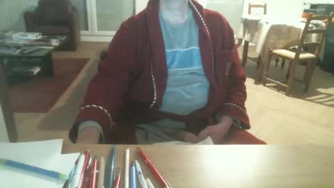 kisslog1 online show from December 21, 2025, 4:36 pm