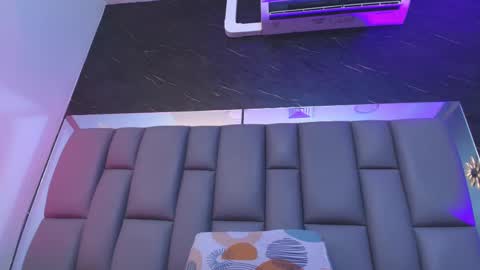 BELLA FLAME online show from October 11, 2025, 7:34 pm