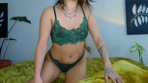 Rose online show from March 1, 2025, 7:37 pm