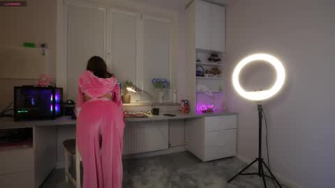 Snezhana online show from November 2, 2025, 3:03 pm