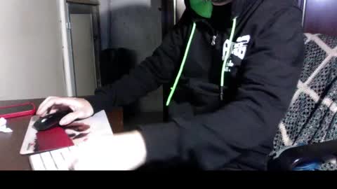 Snapshot of kissofbanned1983 chatting on October 18, 2025, 8:04 am kissofbanned1983 online show from October 18, 2025, 8:04 am