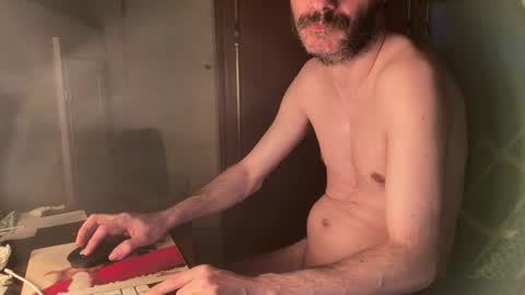 kissofbanned1983 online show from May 3, 2026, 6:14 pm