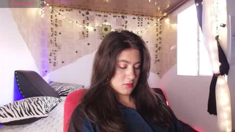 Helena and Brad online show from November 4, 2025, 10:20 pm