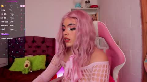 Lily online show from February 26, 2025, 1:32 am