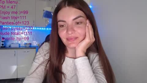 Snapshot of kitcatheaven4u chatting on June 21, 2026, 11:02 am Im Amaia Everyone Merry Christmas online show from June 21, 2026, 11:02 am