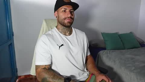 kite__ online show from February 7, 2025, 3:08 pm