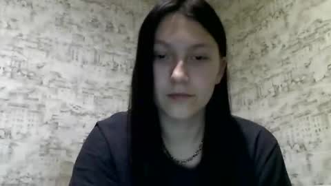 kiti_kitiss online show from January 7, 2025, 5:53 pm