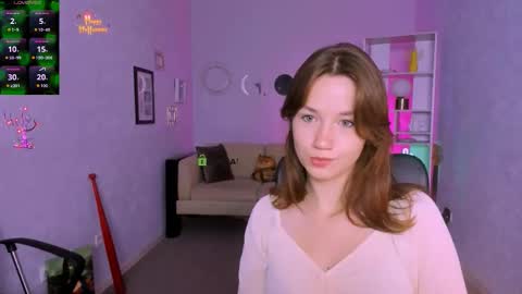 kitniss online show from November 8, 2025, 8:18 pm