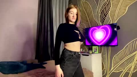 Tanesha online show from April 29, 2026, 2:43 pm