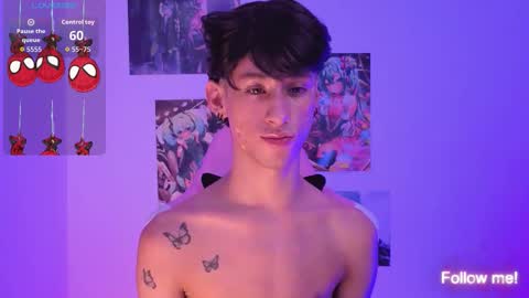 Snapshot of kitsuneplay_ chatting on March 22, 2026, 5:27 pm Salvatore online show from March 22, 2026, 5:27 pm