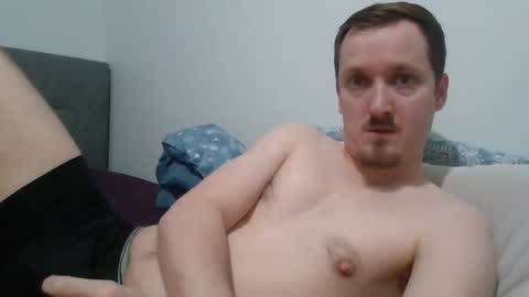 kittenfoxxx online show from January 9, 2025, 3:01 pm