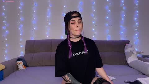 Veronica online show from January 19, 2025, 6:32 pm