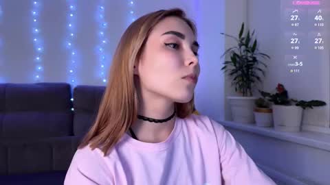 Snapshot of kittie_bear chatting on February 2, 2026, 6:17 pm Veronica online show from February 2, 2026, 6:17 pm