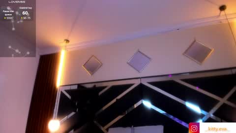 Snapshot of kittie_vixen chatting on May 21, 2026, 8:49 pm Kittie Vixen online show from May 21, 2026, 8:49 pm