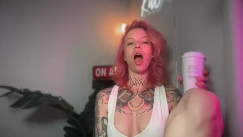 Snapshot of kittjones33 chatting on July 12, 2026, 4:09 pm kittjones33 online show from July 12, 2026, 4:09 pm