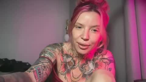 Snapshot of kittjones33 chatting on July 13, 2026, 12:19 pm kittjones33 online show from July 13, 2026, 12:19 pm
