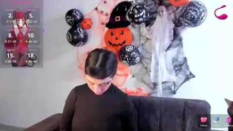 kitty__chs online show from October 2, 2025, 12:23 pm