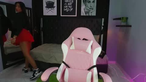 Kitty online show from October 28, 2025, 11:25 am