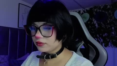 Snapshot of kitty_gang chatting on May 22, 2026, 1:46 am Camila online show from May 22, 2026, 1:46 am