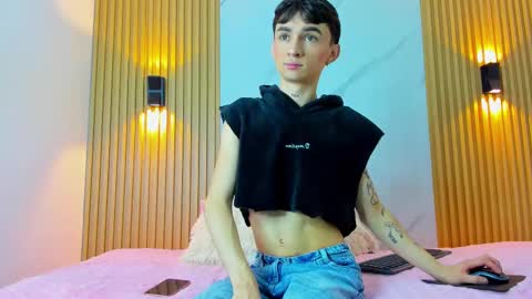 Snapshot of kitty_gill chatting on December 28, 2024, 11:30 am kitty_gill online show from December 28, 2024, 11:30 am