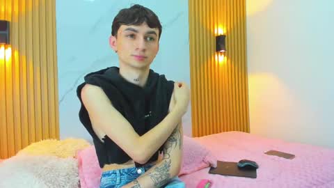 Snapshot of kitty_gill chatting on December 28, 2024, 5:35 pm kitty_gill online show from December 28, 2024, 5:35 pm