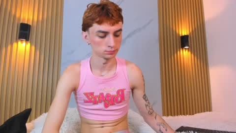 Snapshot of kitty_gill chatting on February 5, 2025, 3:20 pm kitty_gill online show from February 5, 2025, 3:20 pm