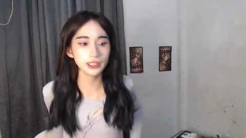 kitty_kim07 online show from November 9, 2025, 6:23 am