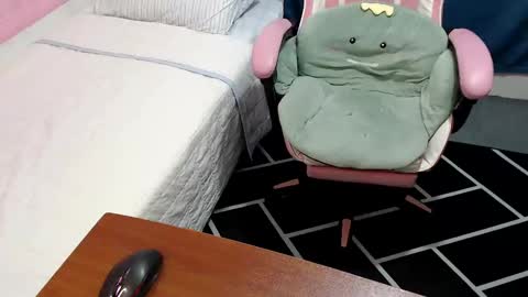 Kate online show from February 13, 2025, 6:30 am