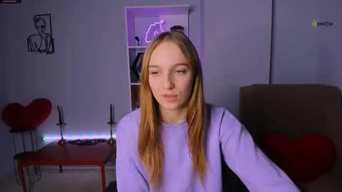 kitty online show from November 22, 2025, 10:14 am