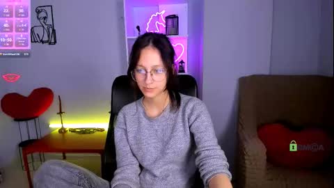 kitty online show from November 27, 2025, 2:02 am