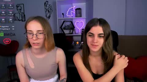 kitty online show from November 27, 2025, 2:08 pm