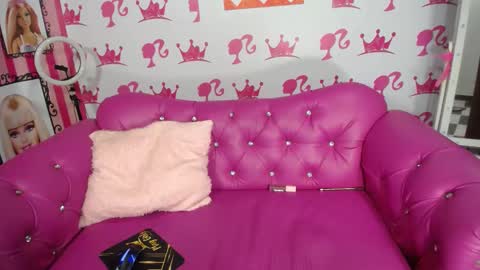 kitty online show from February 12, 2025, 5:37 am