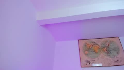 K I T T Y online show from January 5, 2026, 5:27 pm